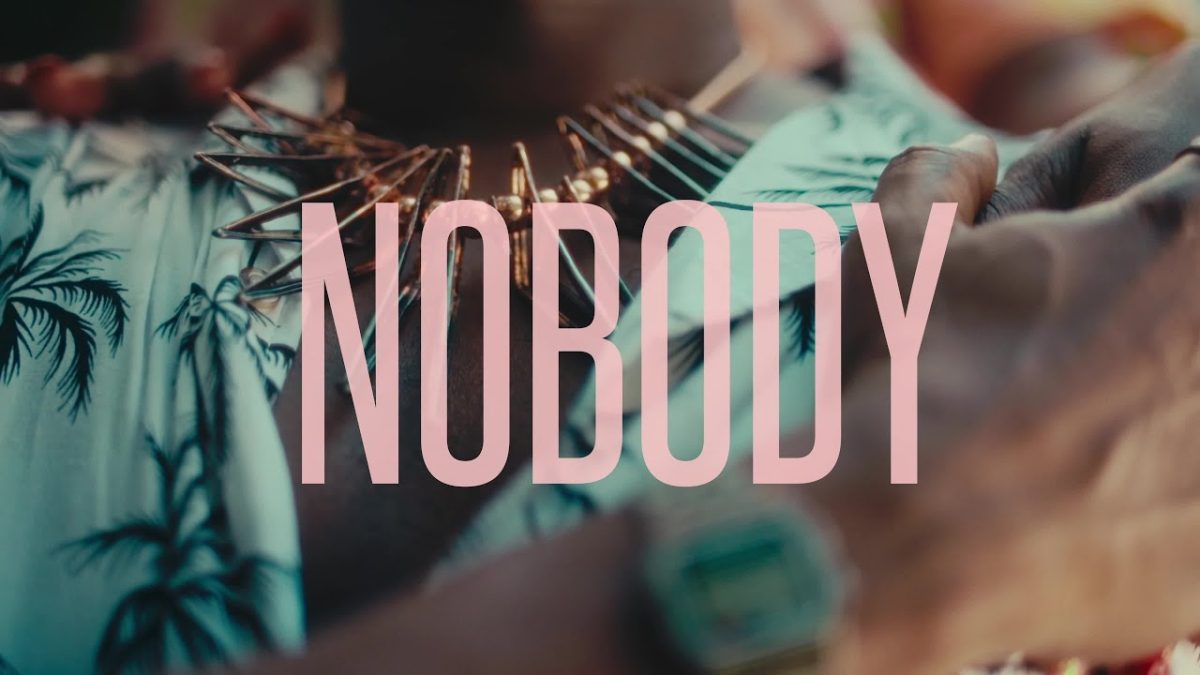 Roberto - Nobody (Official Video) Roberto - Nobody (Official Video)
